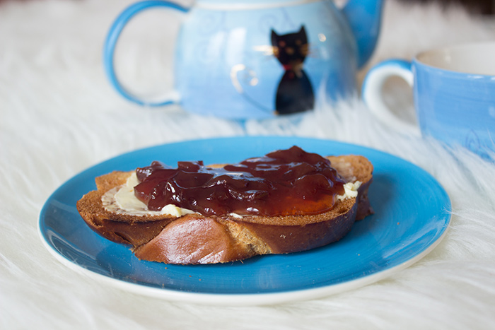 Confiture de fraises et rhubarbe