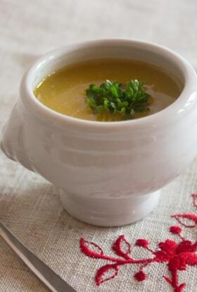 Verrine: Soupe à la courge musquée et châtaignes