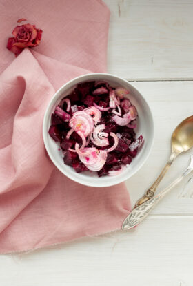 Beetroot & shallot salad