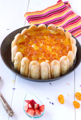 Charlotte aux fraises et kumquats - Foodista Challenge