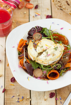 Pear, cranberry and goat cheese salad recipe