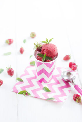 Sorbet fraise-menthe