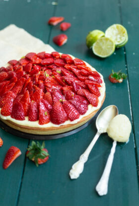 Tartelettes aux fraises, crème pâtissière au citron vert