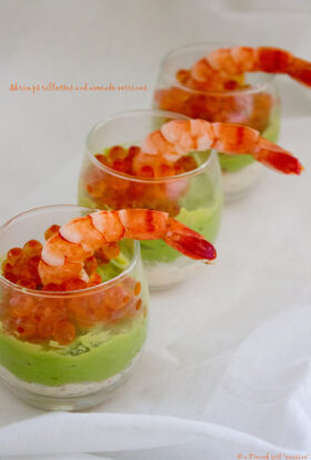 Verrine aux rillettes de crevettes et avocat