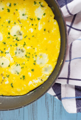 Omelette au roquefort